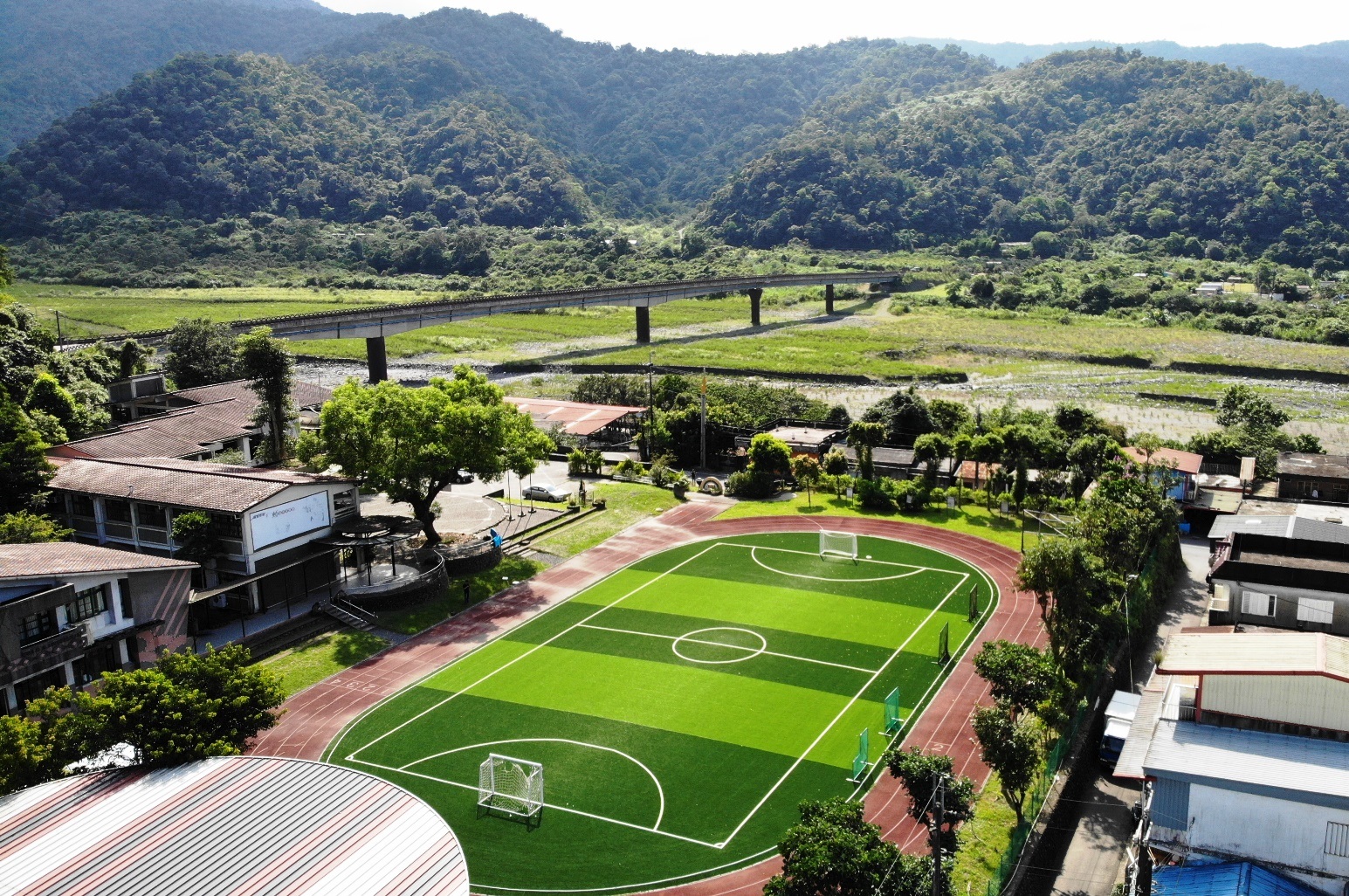宜蘭-寒溪國小足球場